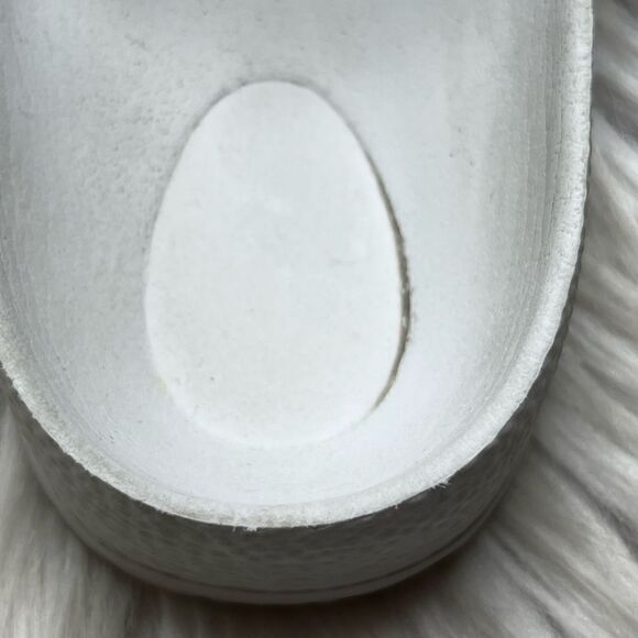 Double Buckle Strap Slide On Sandals White Size 7 - Picture 5 of 7